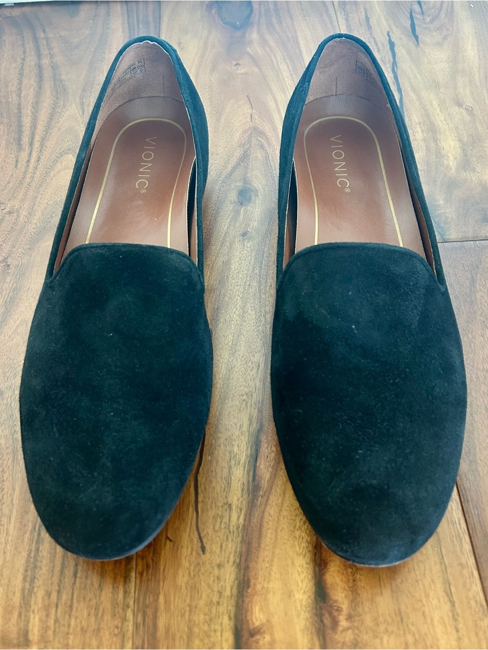 Vionic Willa Slip-ons | Black Suede Women's Slip-On Flats